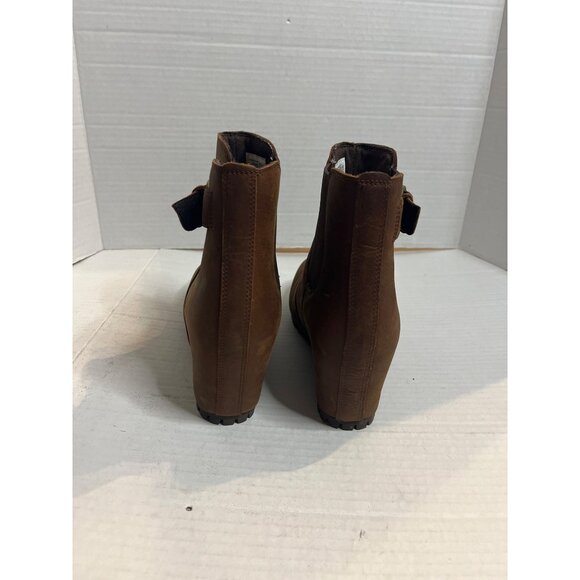 Merrell Womens Brown Leather Chelsea Ankle Boots 8 hidden wedge heel. - Picture 3 of 9